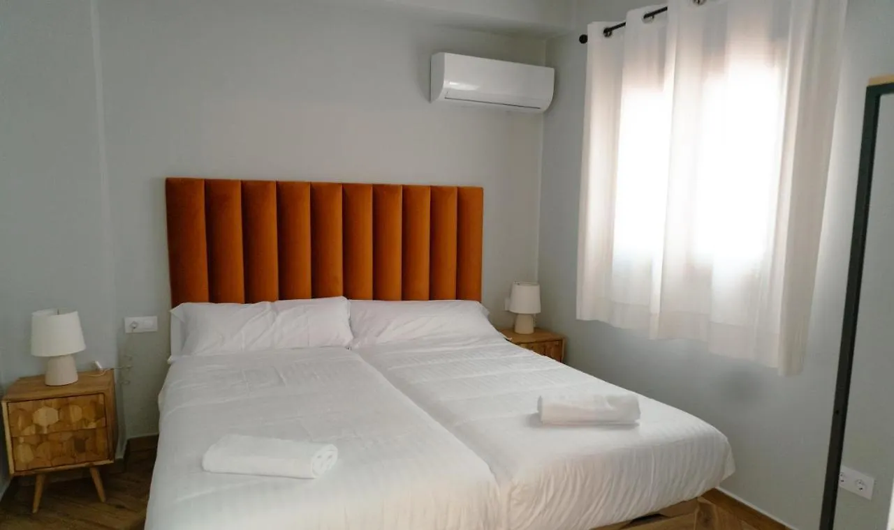 La Banda Rooftop Hostel Sevilla 0*,  İspanya